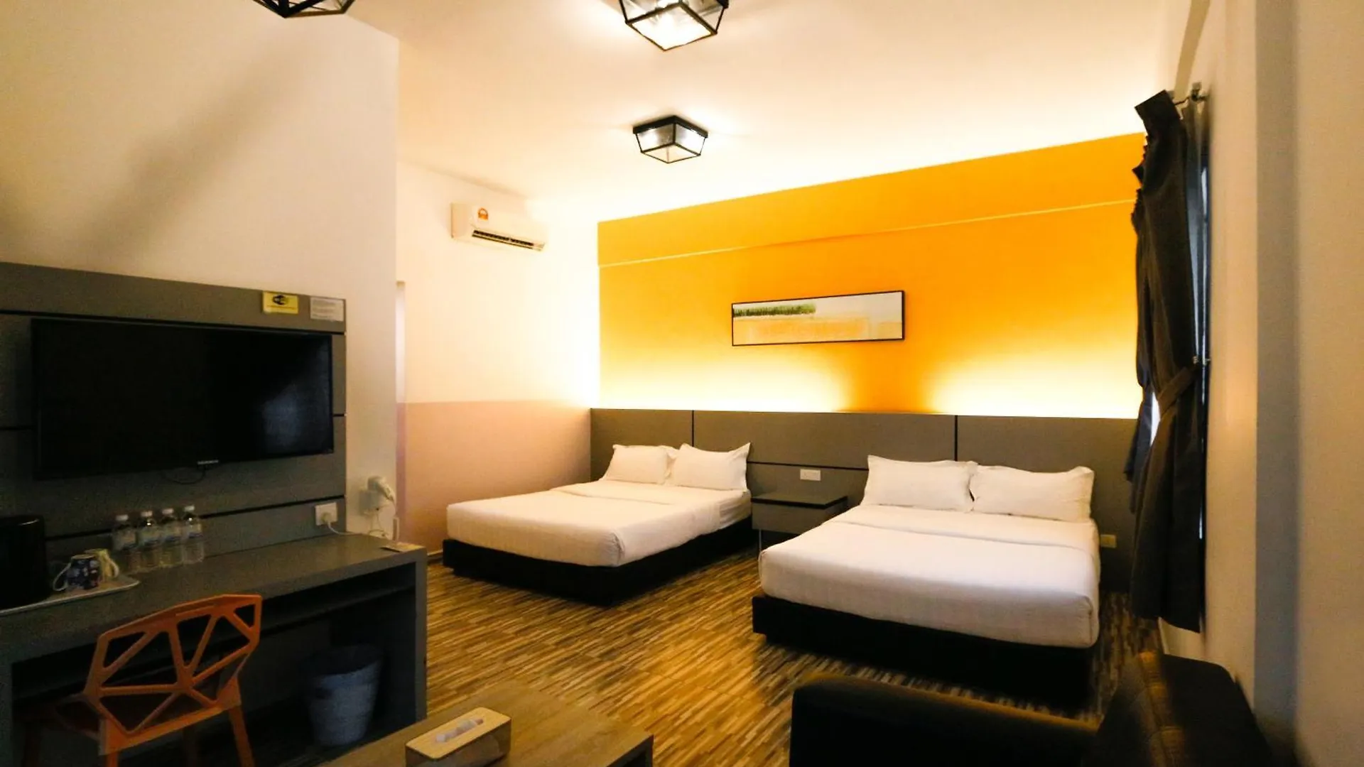 Travelland Hotel Ipoh 0*,